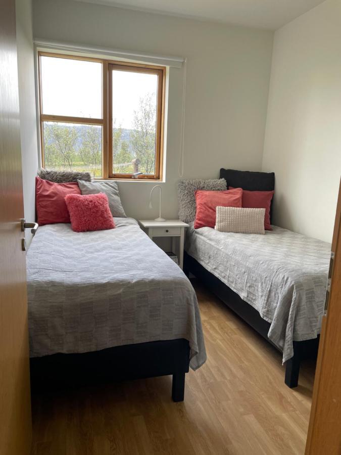 Halakot Guesthouse Laugardælir エクステリア 写真